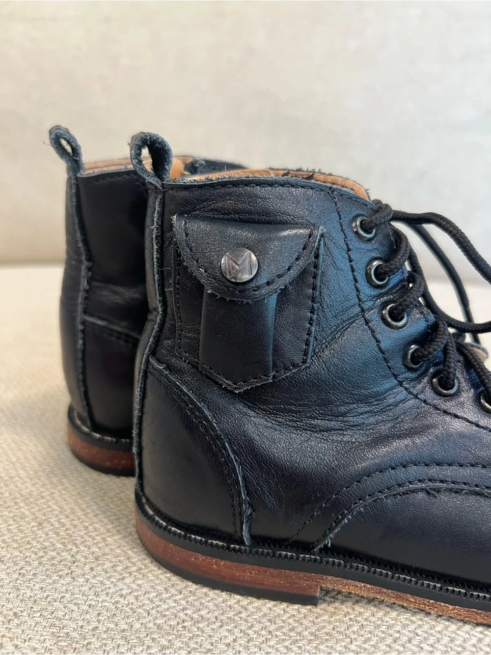 Mikoleon Heirloom Luxe Size 26 (9.5US) Full-Grain Leather YKK Zipper Boots Black